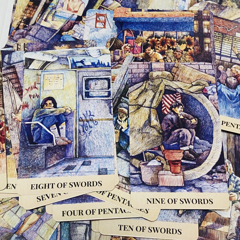 City Labyrinth Tarot Cards 78  - огляд і ціна Tarot Deck With Guidebook